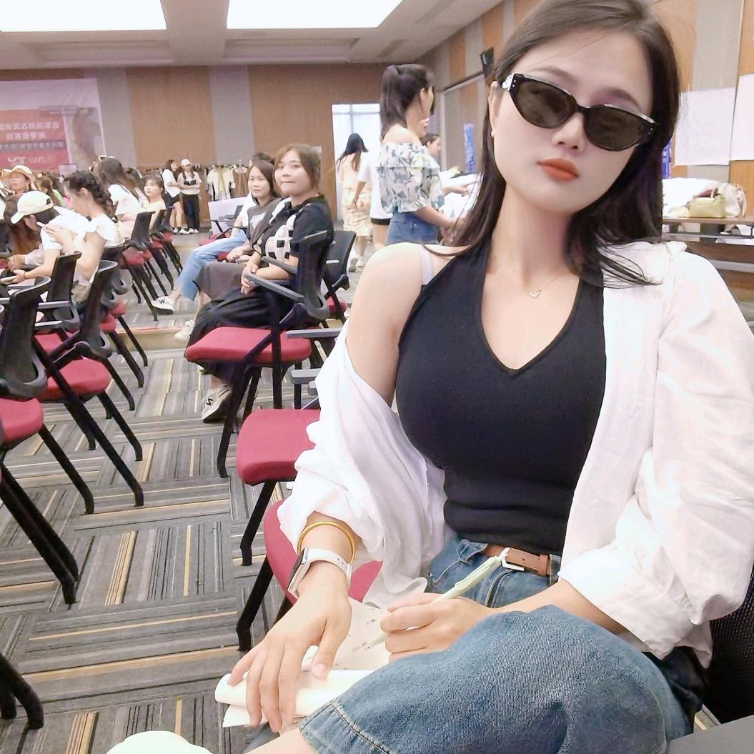 宗轩轩呀top服饰🍀