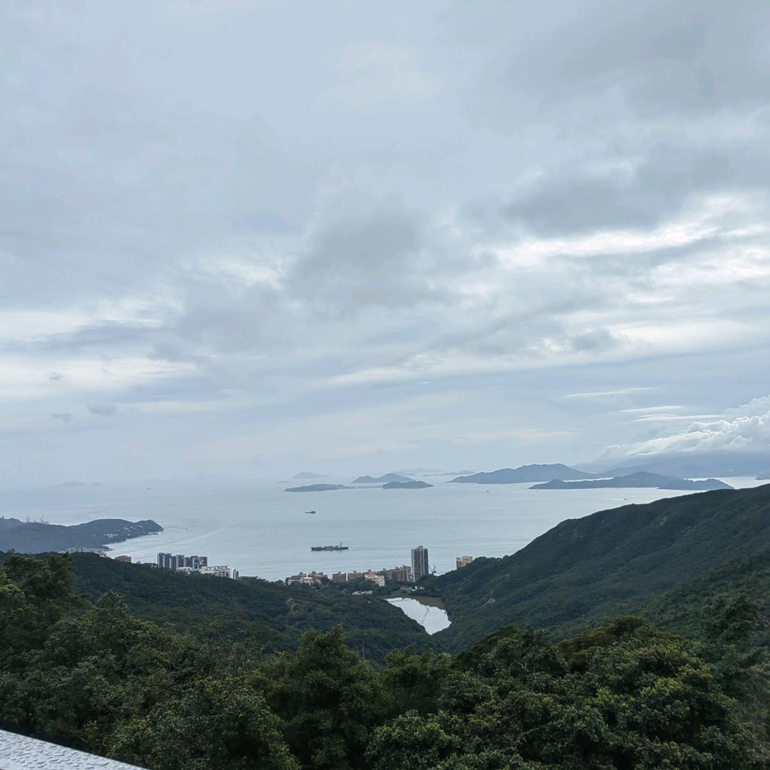 小幸潮流服装店