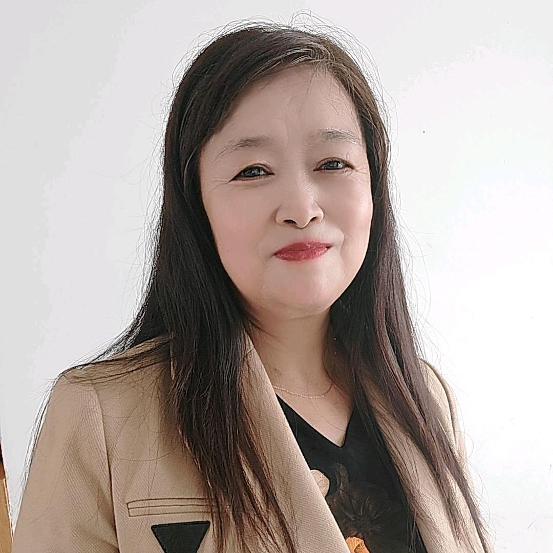 二吖姐(下午3点过6分开播)