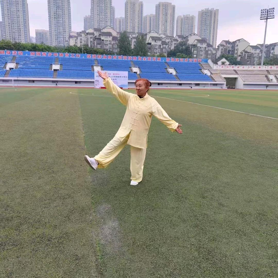 我是宋姐，谢谢关注，