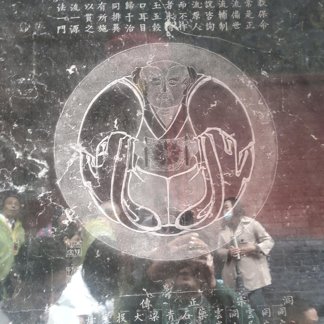 回响头像