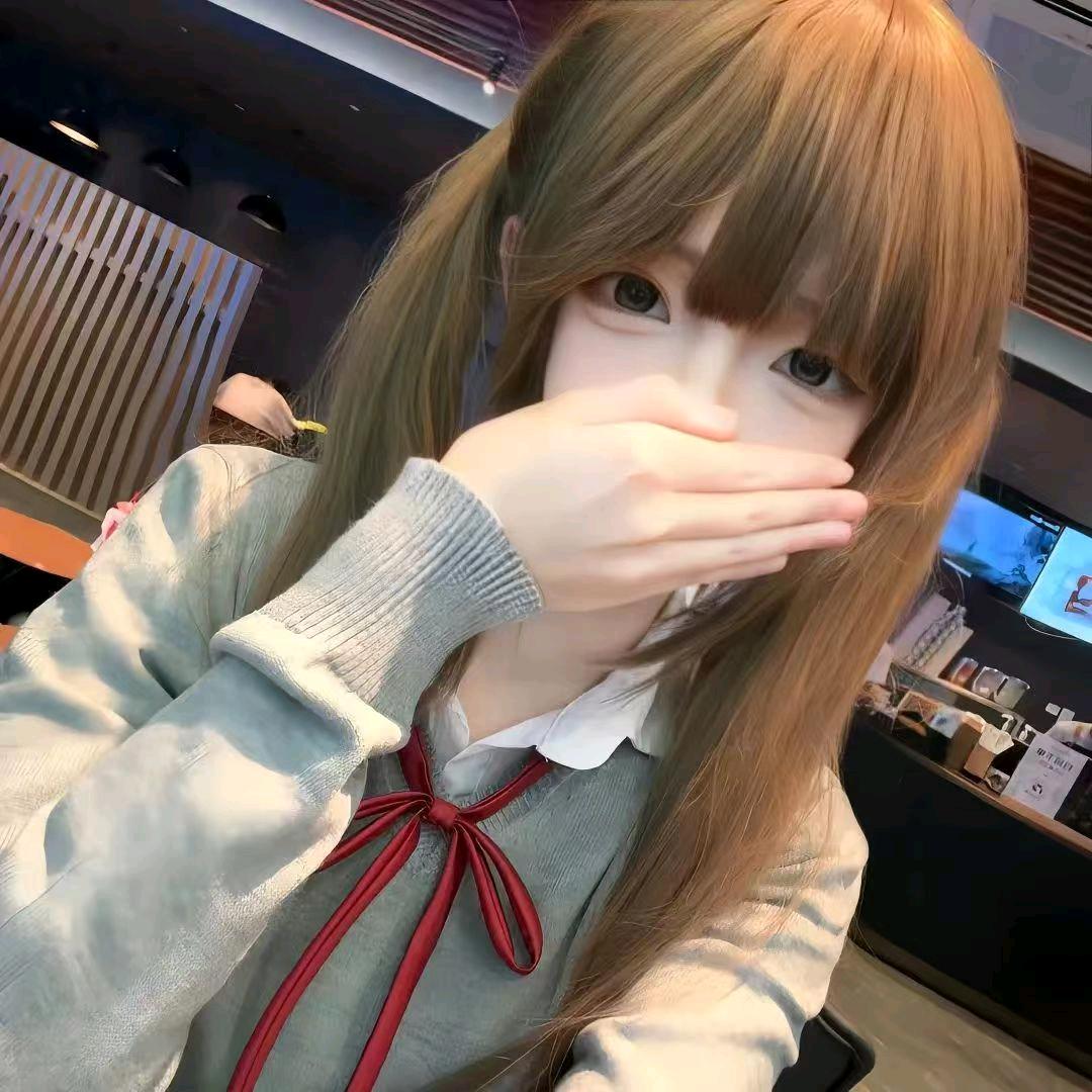 两眼一睁就是洲.