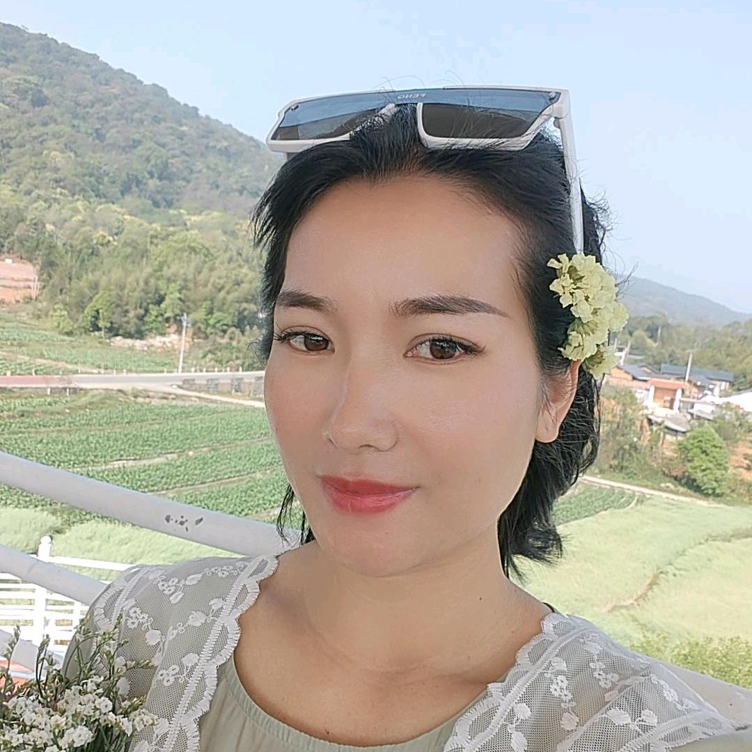 盈江县雷宽弄百货店