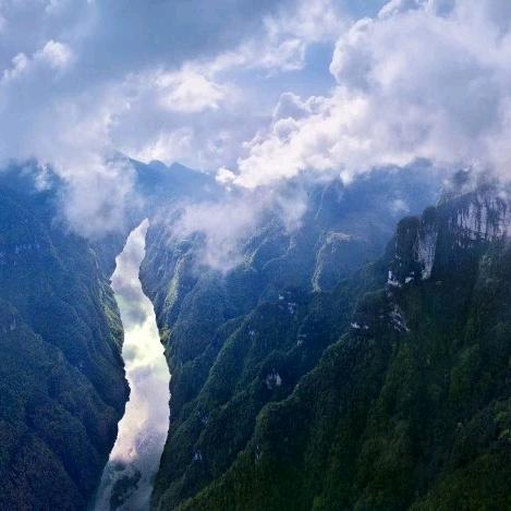畅游沿河