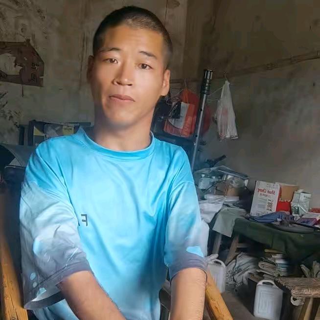 唐宗兴残疾主播。
