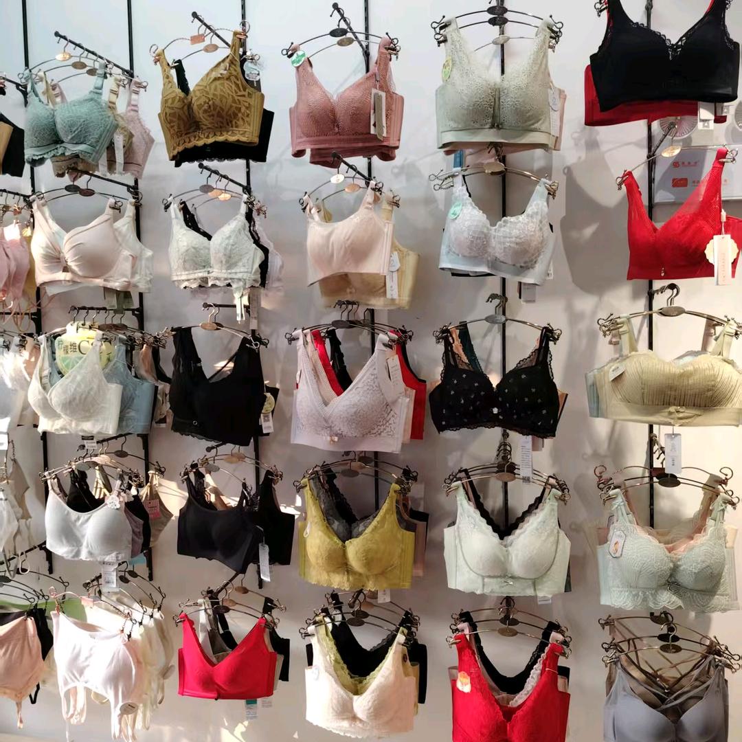 千适内衣👙（十四区兴盛街店）