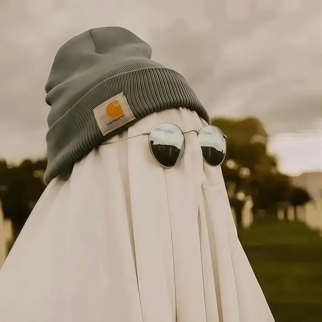 月亮不睡我不睡           🪳
