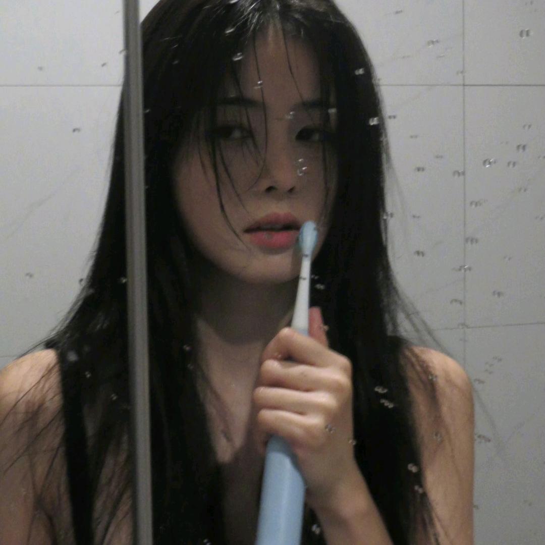 是小倏