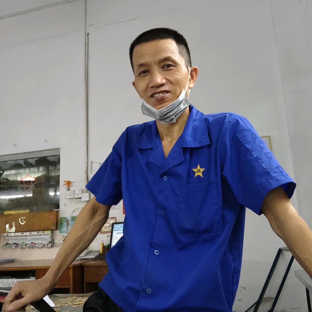 伏维礼
