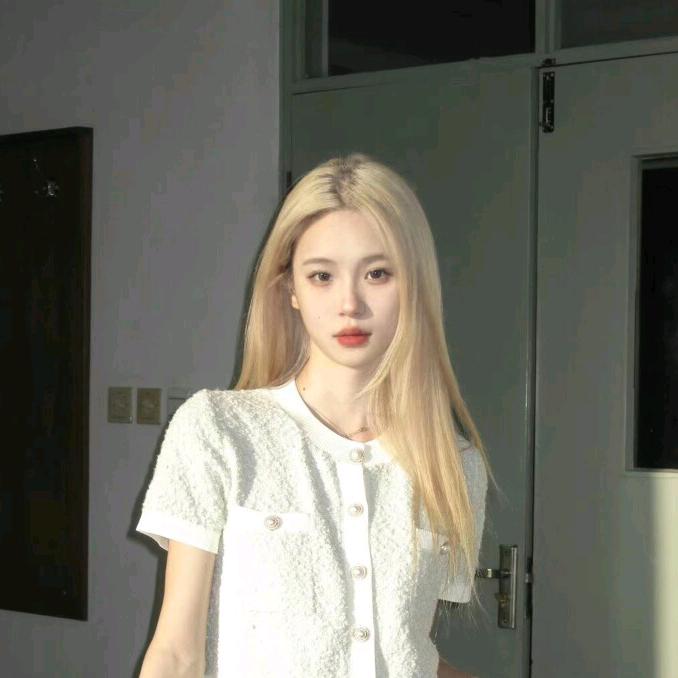 索菲娅♡
