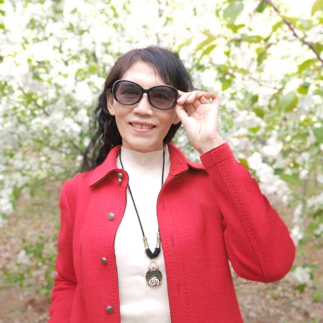 红色幸福🌺模特爱好者