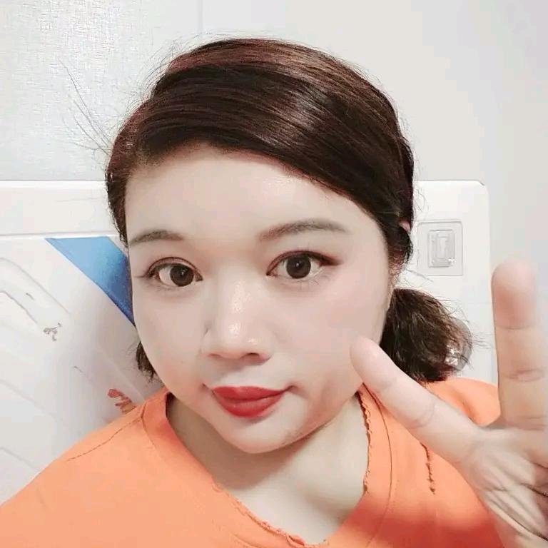 请叫我三小姐