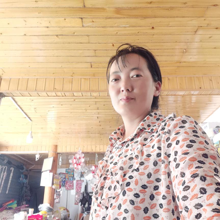 丽江三姐