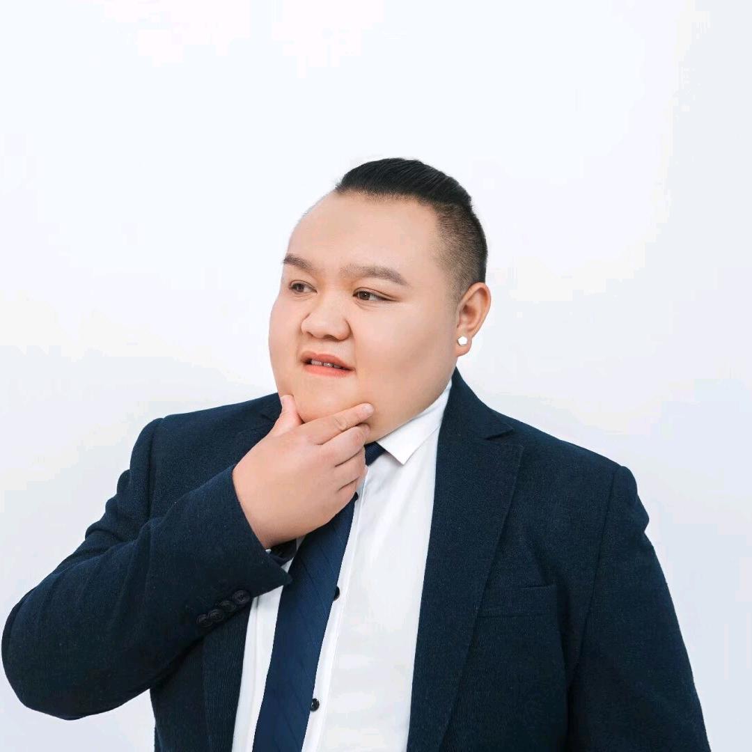 暖[爱心]胖哥💞