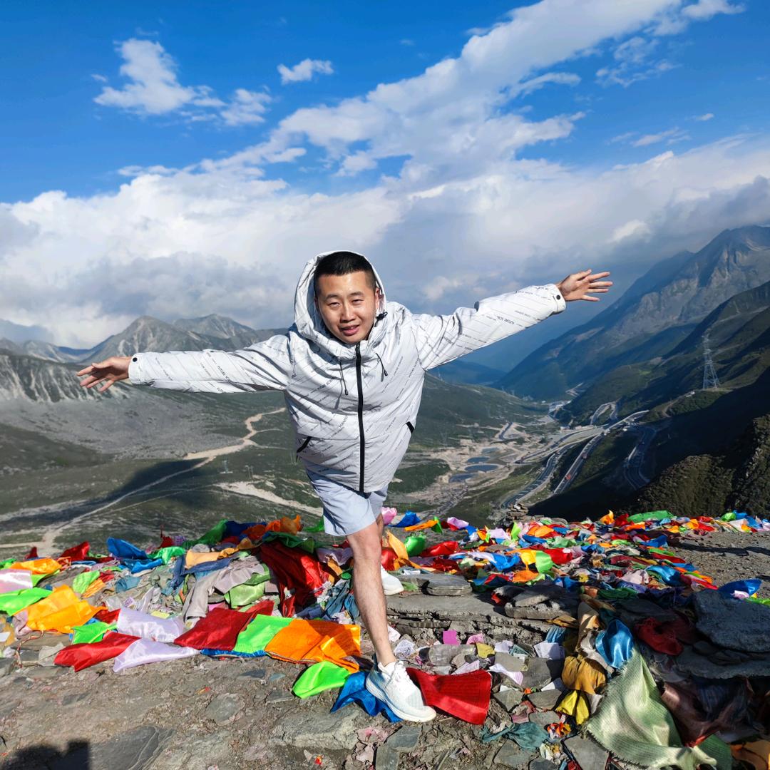 打小就开挖挖机