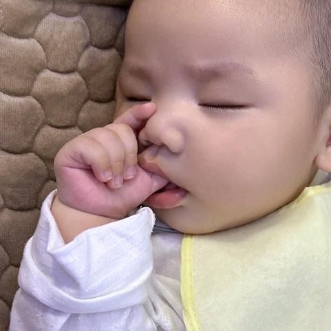 是小芒果呀