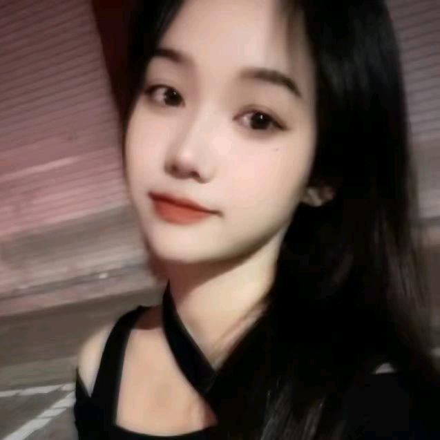 阿玫.