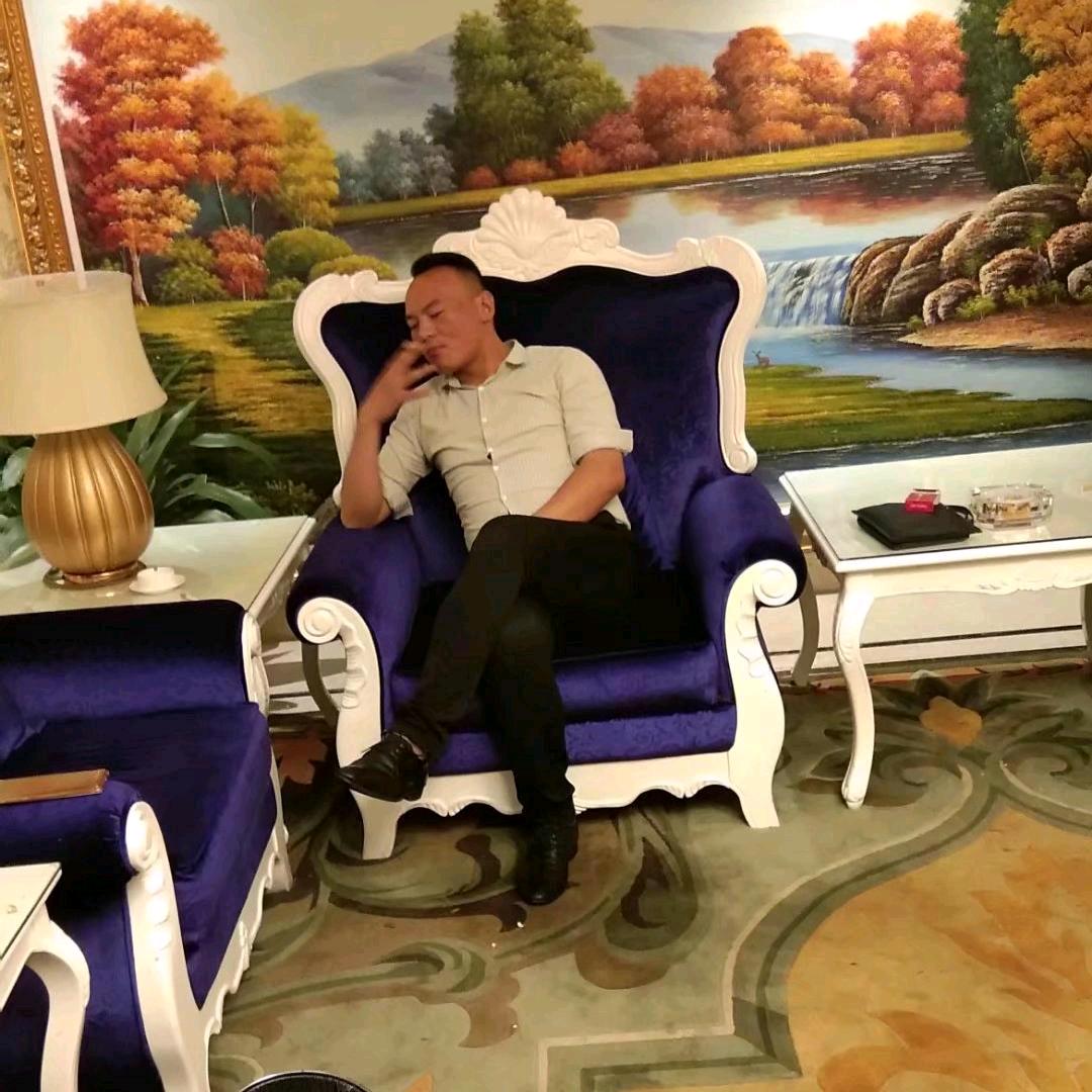新沂龙哥