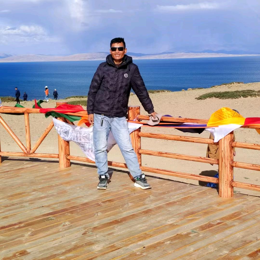 西藏，扎西旦巴