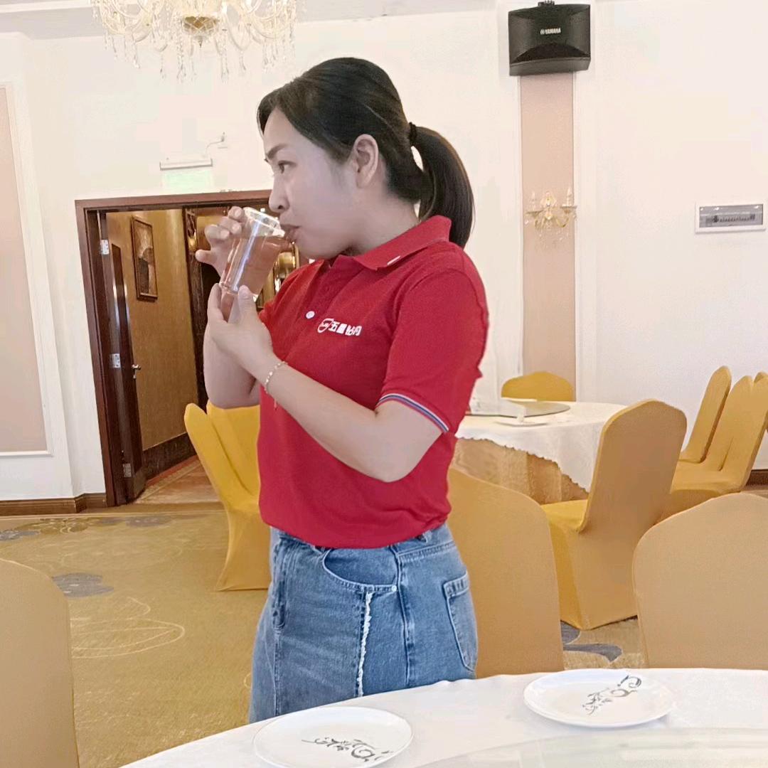 浦北商业街爱玛电动车