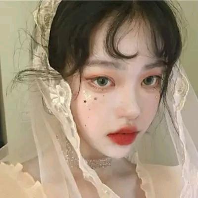 弹幕游戏-小伊卡