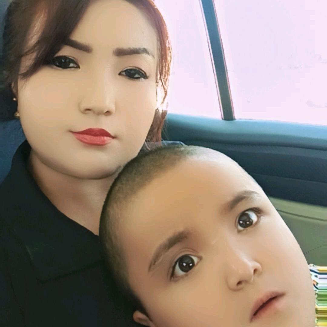 坚强的母亲