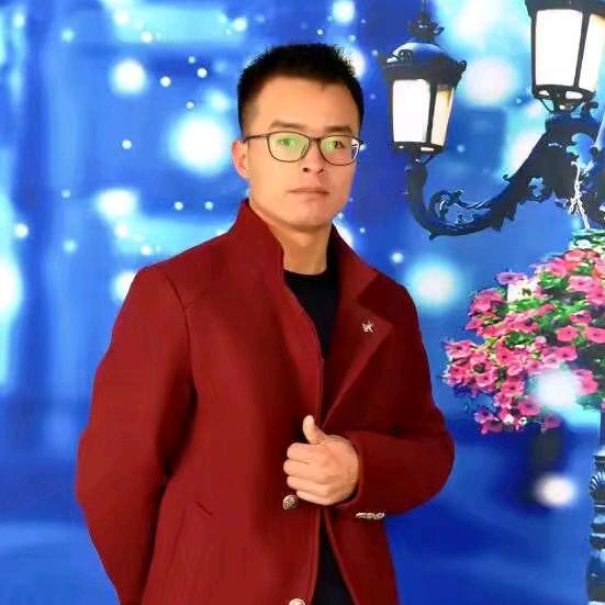 龍行天下