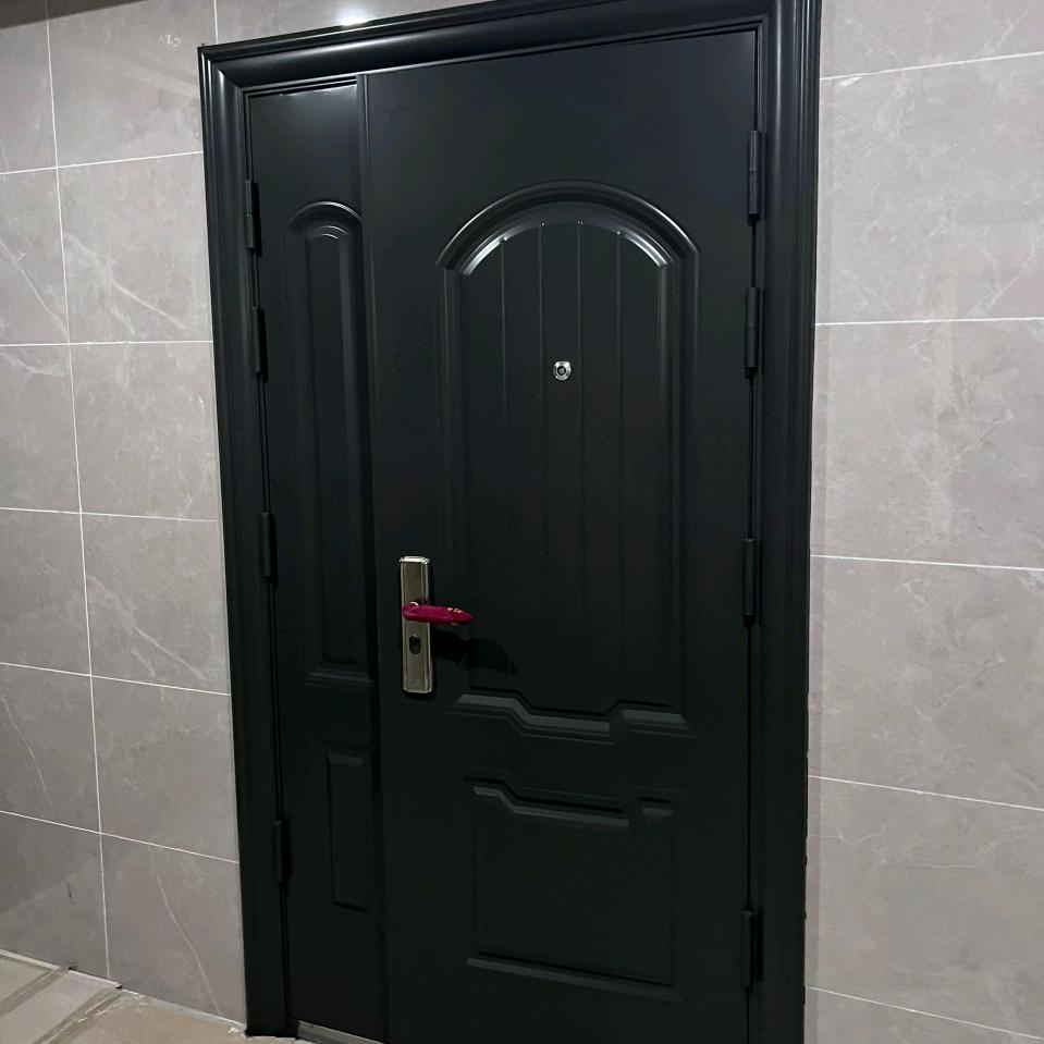 （巢湖）周边入户门窗改色，翻新