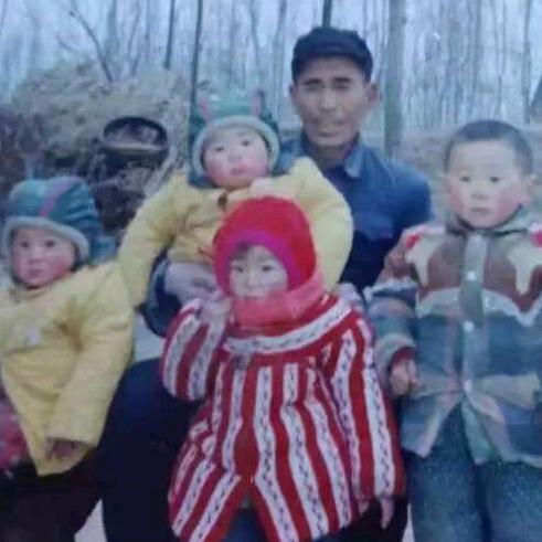 伙计！我是送家电嘞