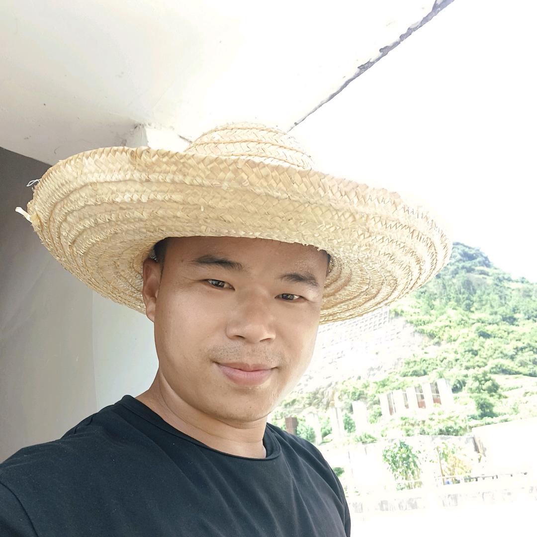 草帽哥