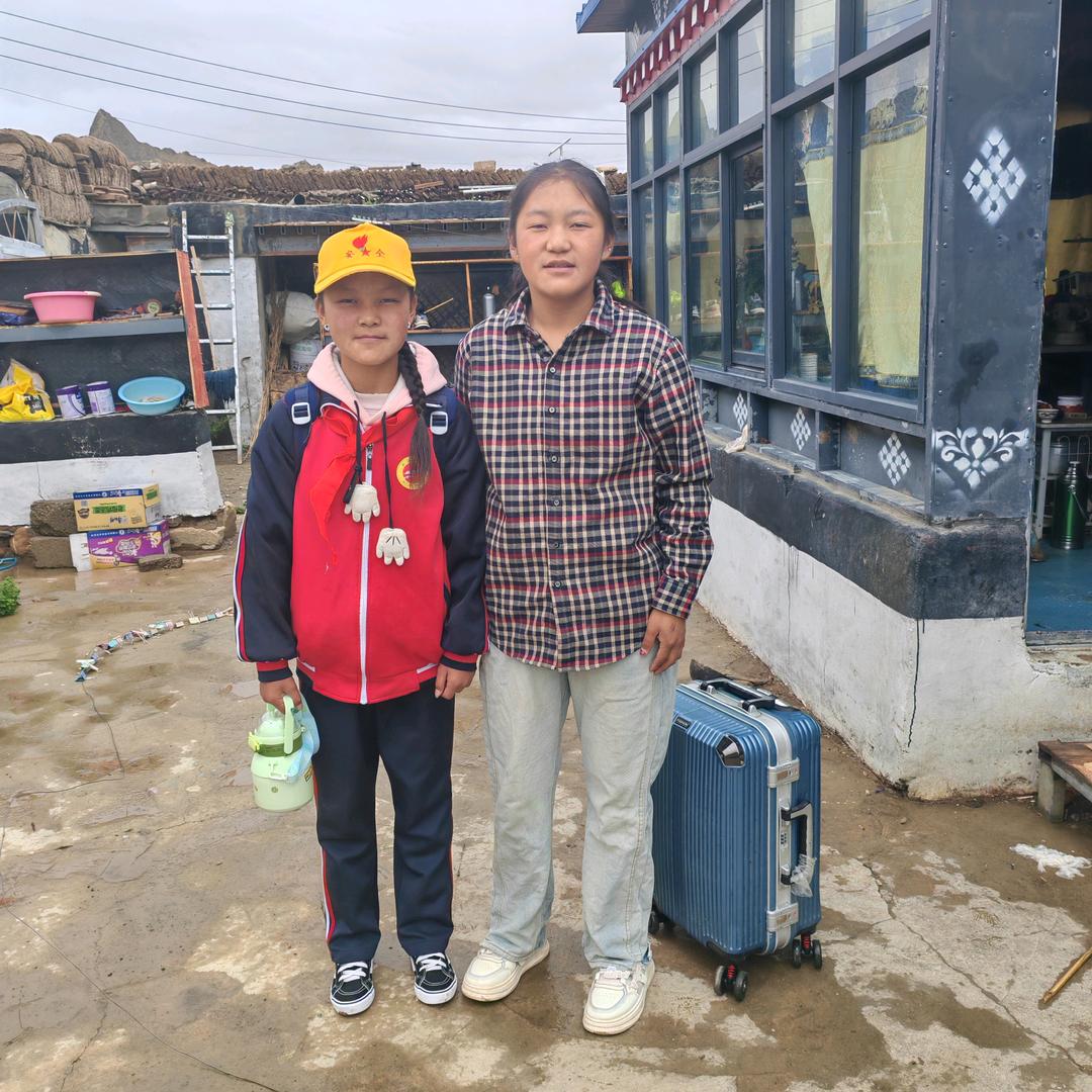 宝藏女孩~(私信已封)~