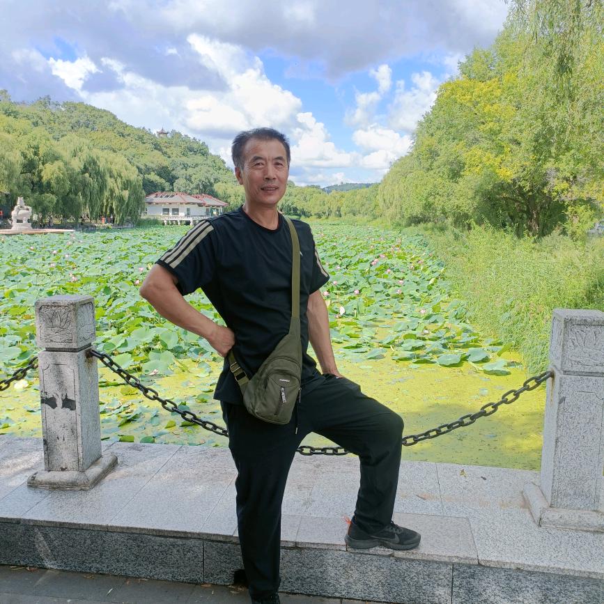 明义漂泊的人生