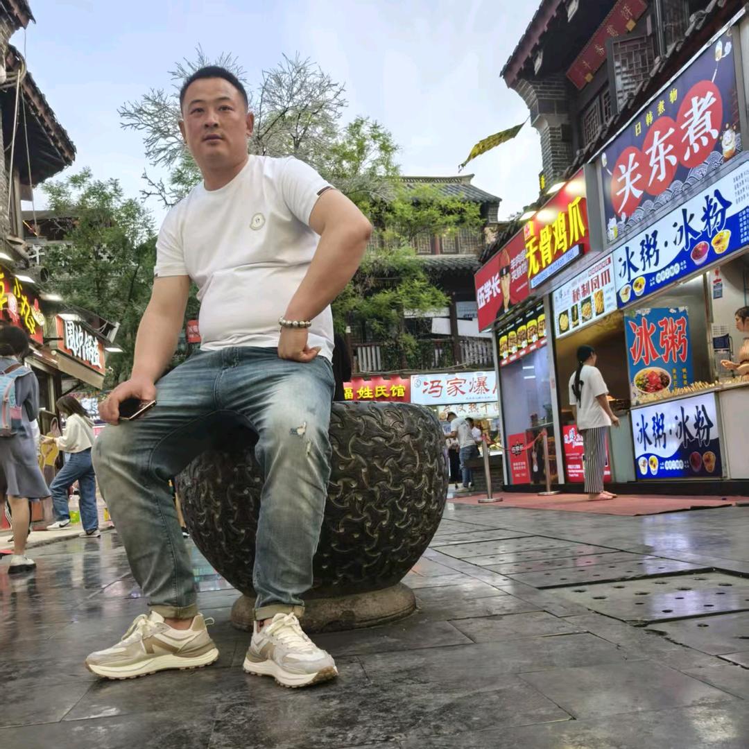 观里1+面馆炒菜烧烤