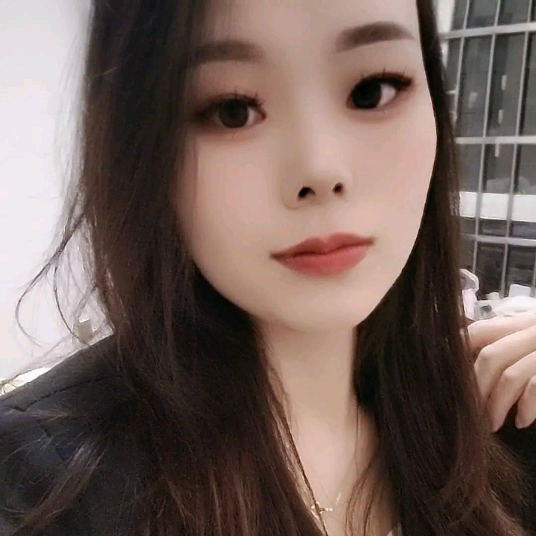 小白不白🤍