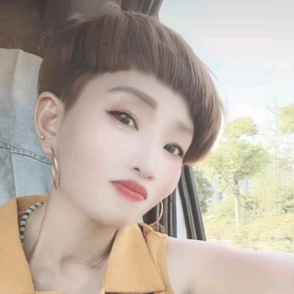 努力的服装人