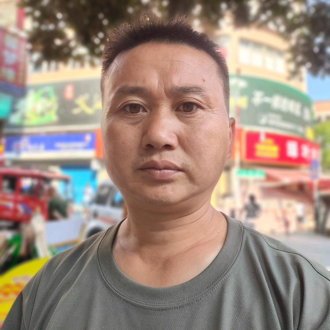 铁炉，华哥