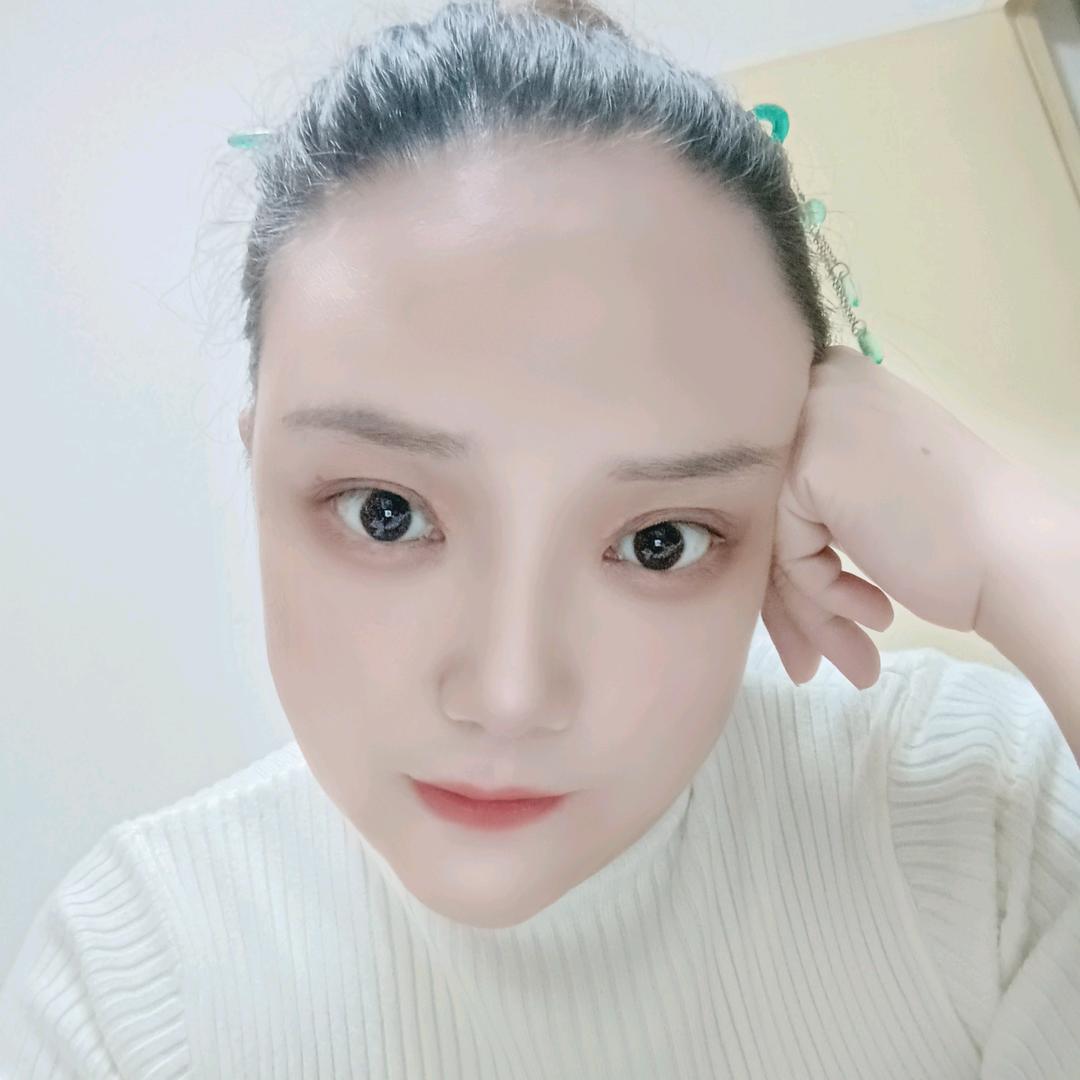 云朵儿（晚9点半开播）