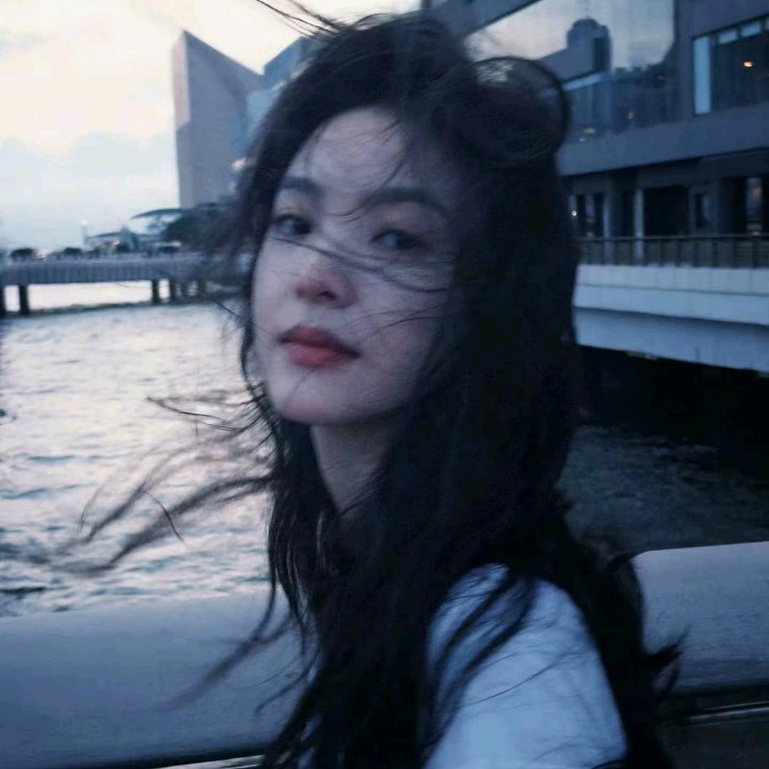 ㅤㅤㅤ ㅤㅤ ㅤ