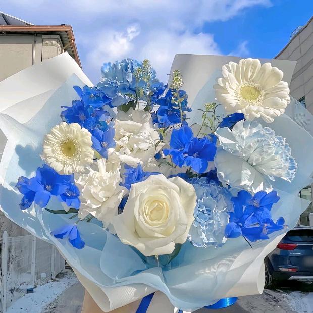 ℋღ᭄幽兰🍒烟雨᭄梦💞࿐