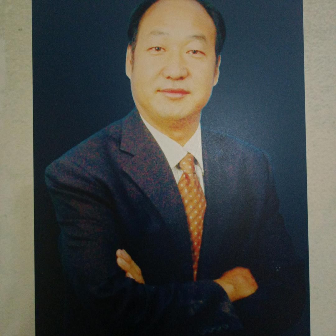 成安美术左老师