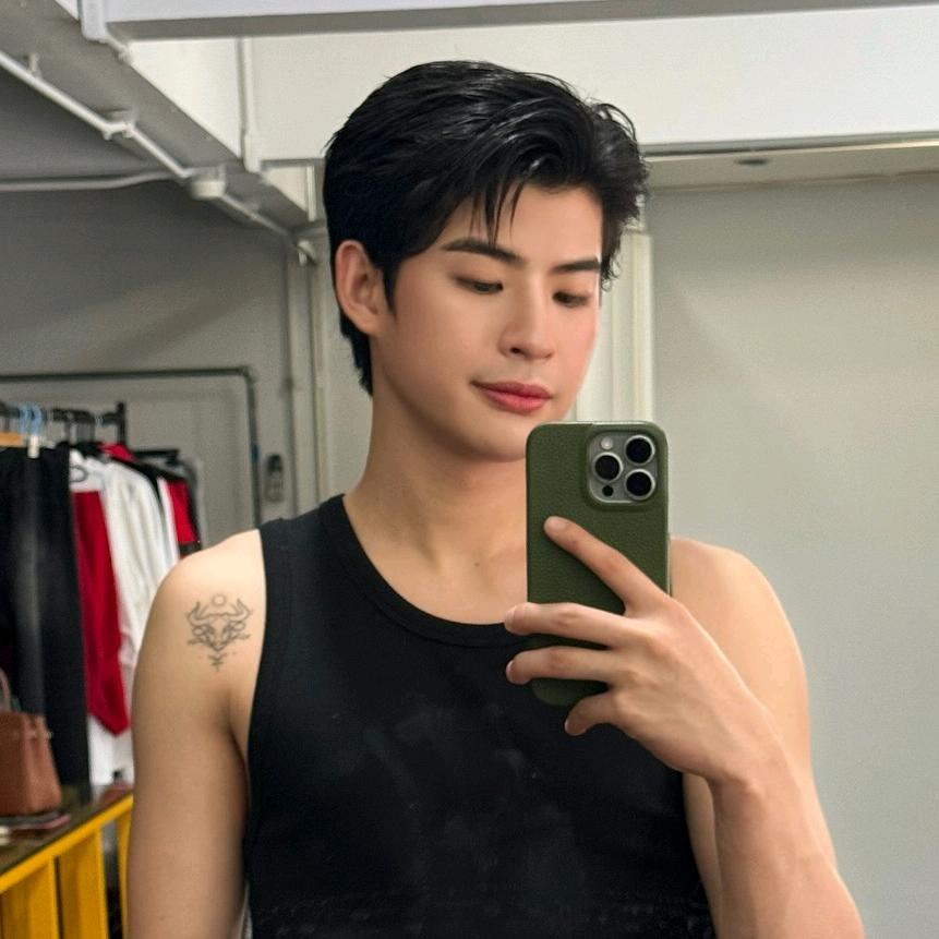 马马酱的脑残粉🌈