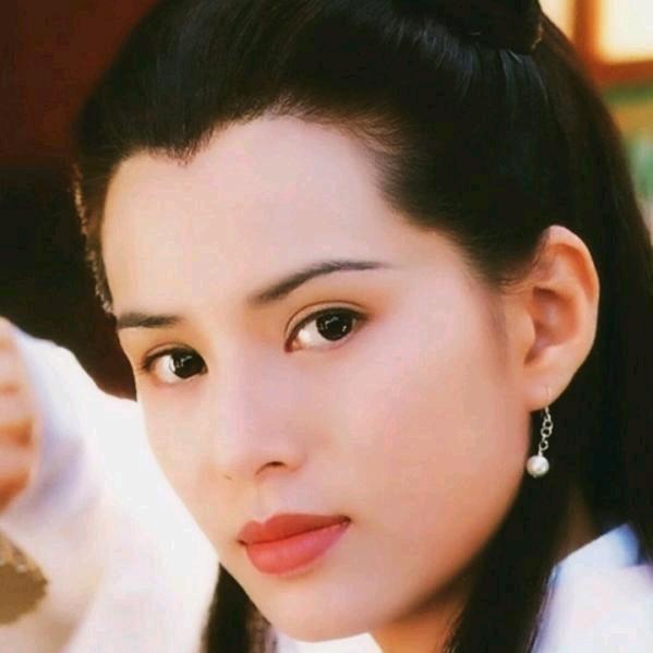 😊小龙女