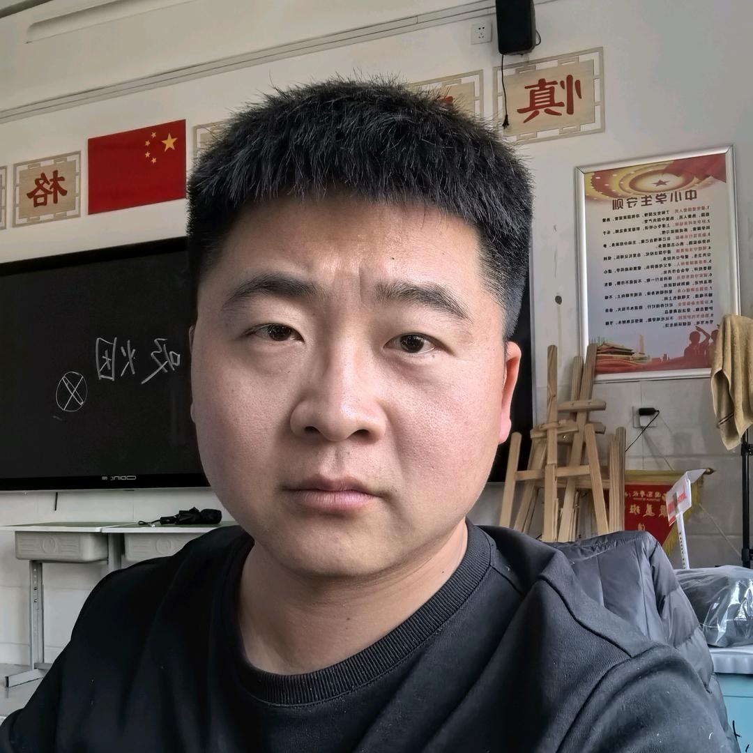 菏泽国花学校中职部招办杜老师