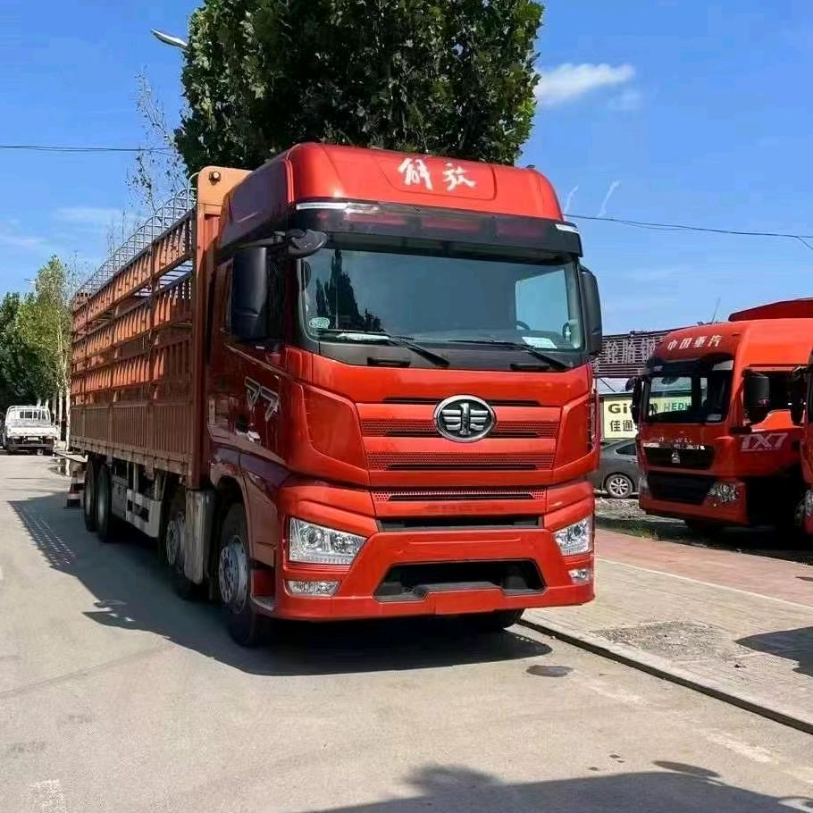 叮当猫二手高栏载货车