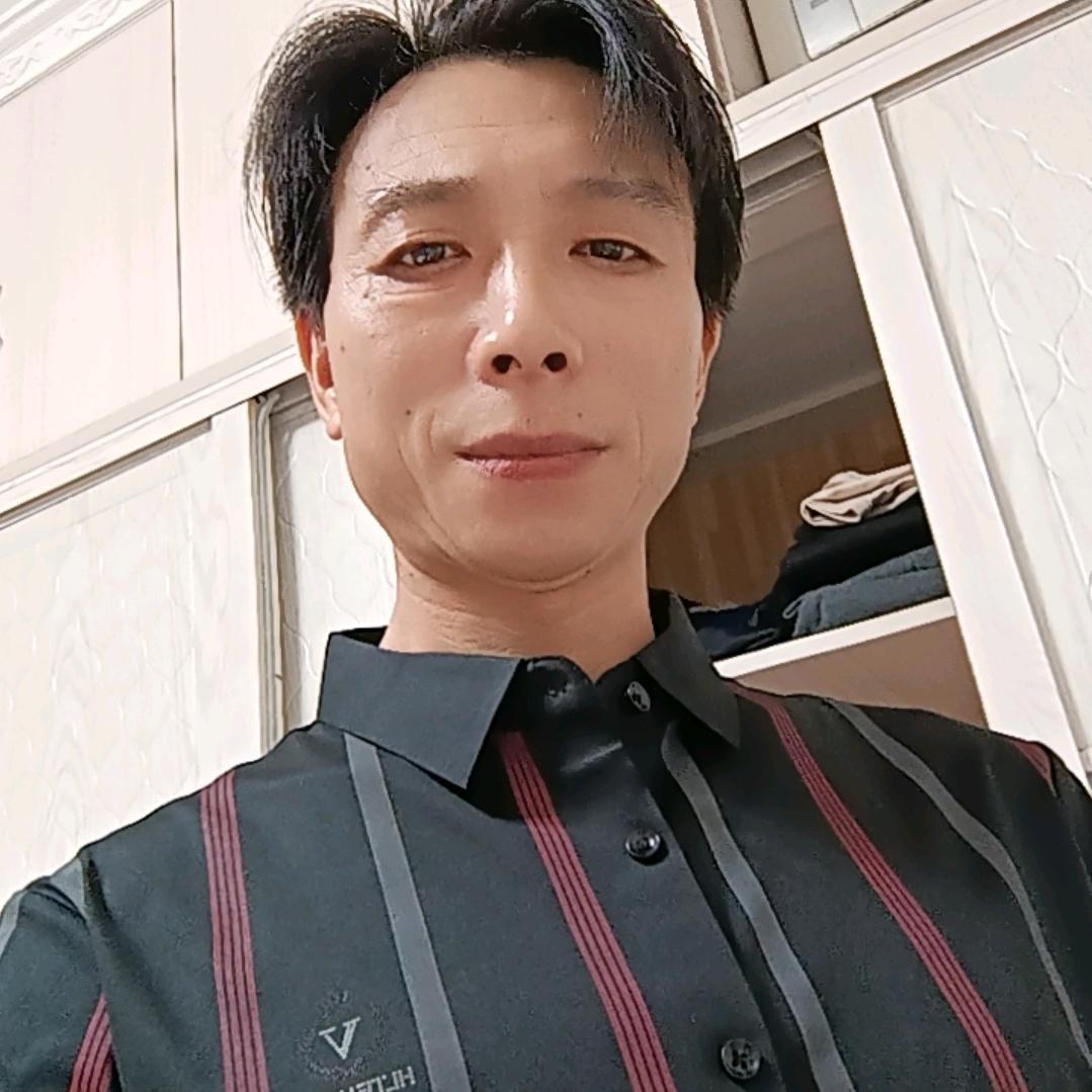 从走青春的男人