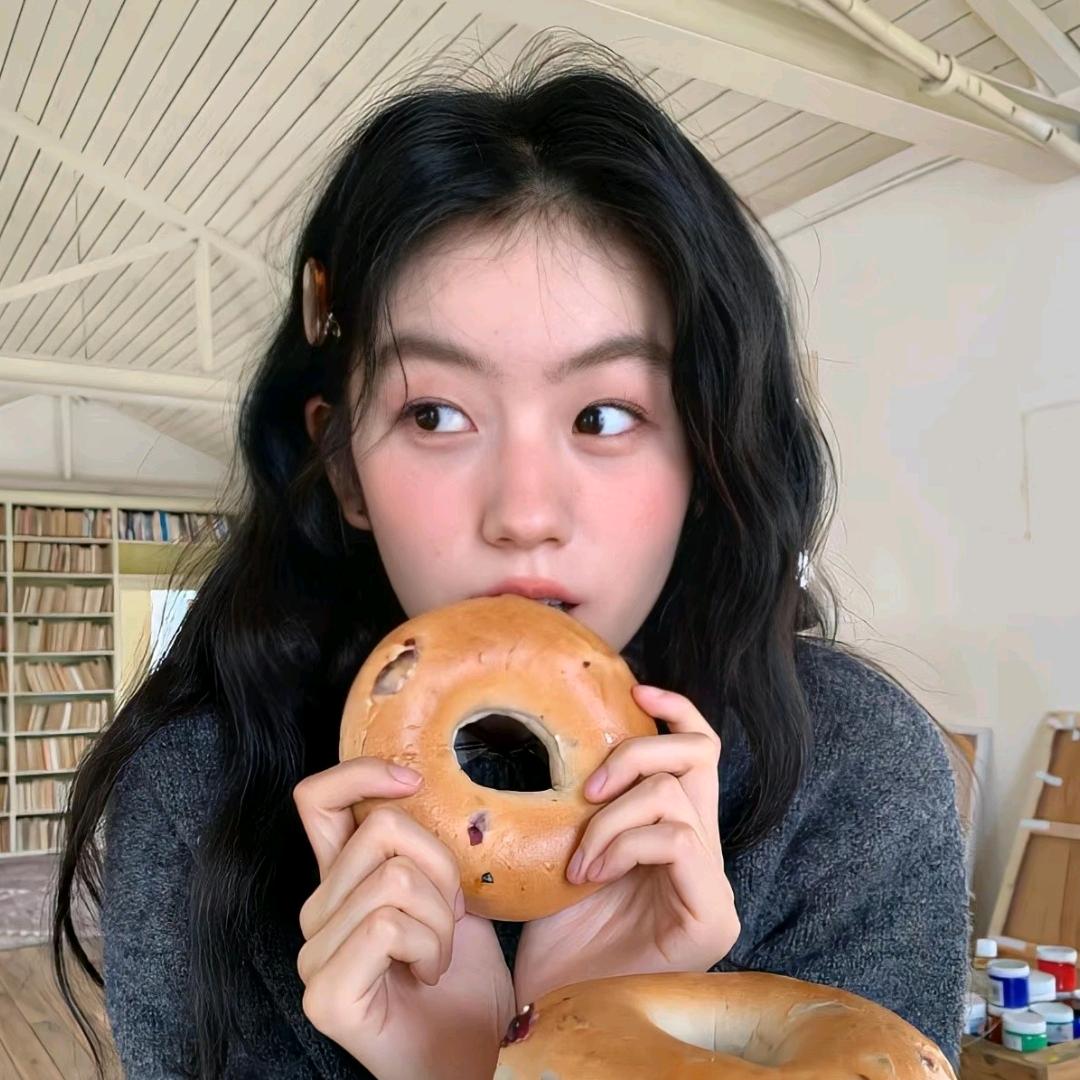 不爱吃香菜.