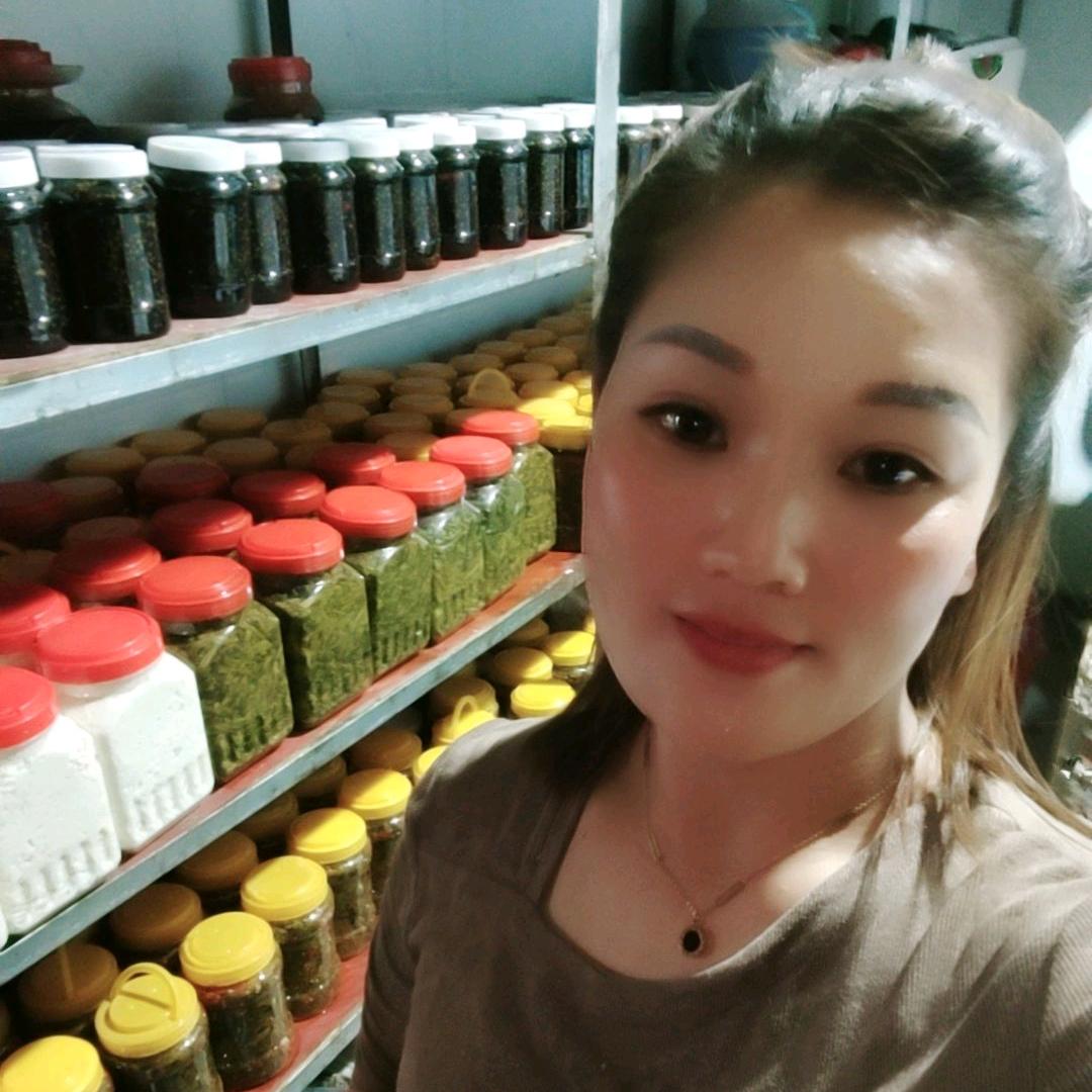 绿春野菜姐姐