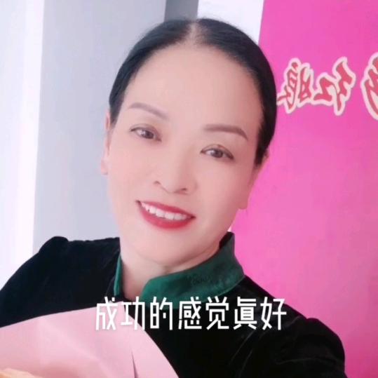 马姐家政《月嫂 催乳 护工 保洁》