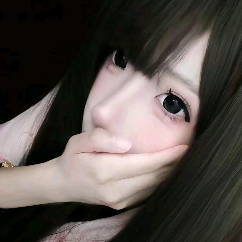 ꒦ິ^꒦ິ