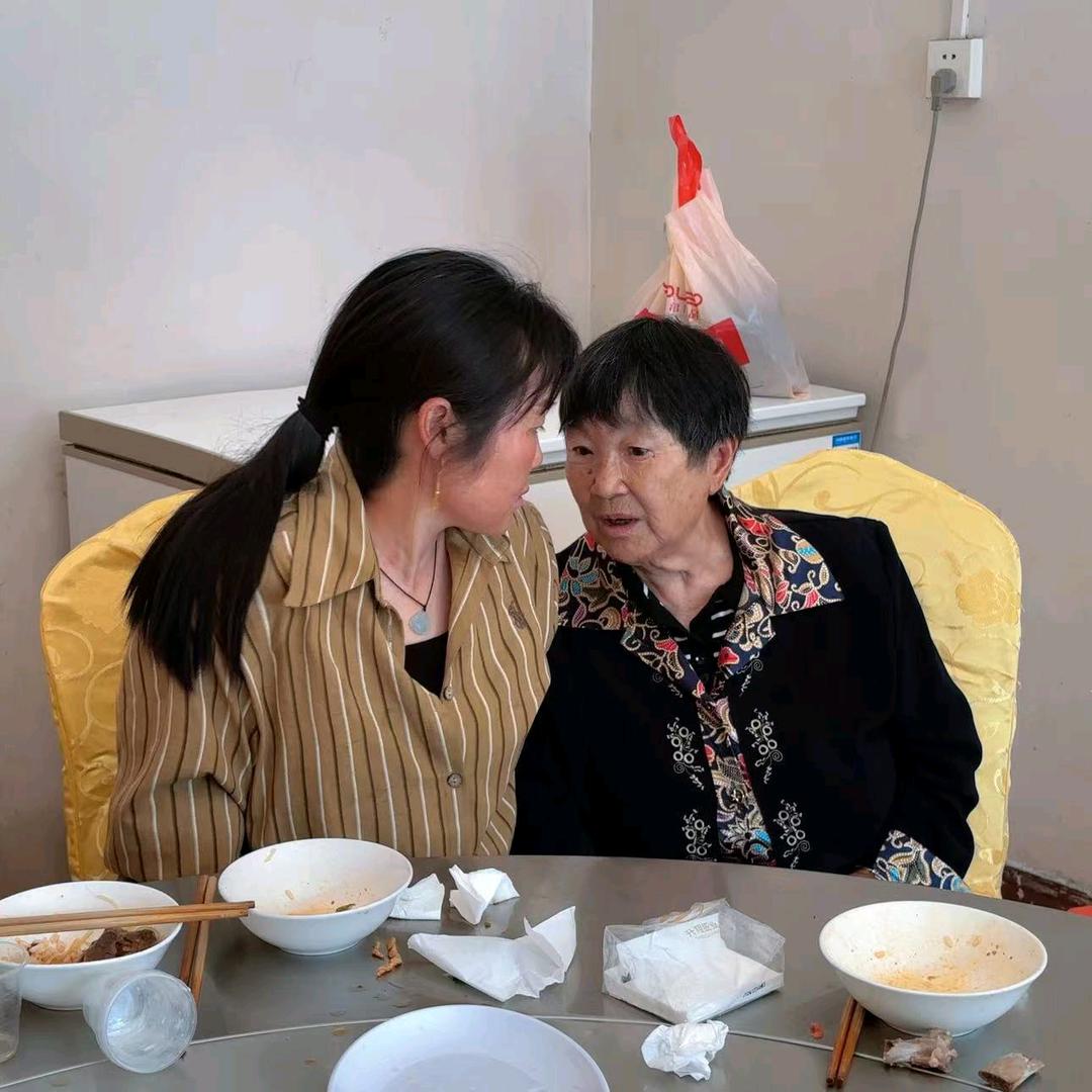 还得笑着面对